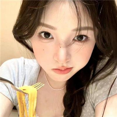 战火中的女神